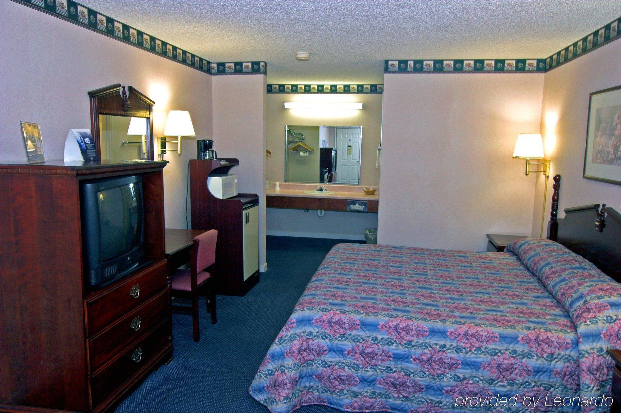 Americas Best Value Inn Hazlehurst Стая снимка