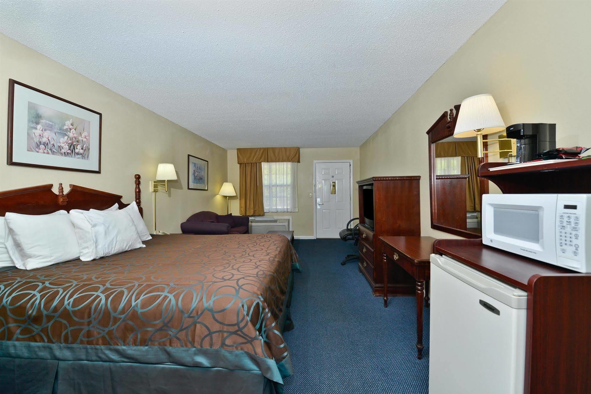 Americas Best Value Inn Hazlehurst Стая снимка